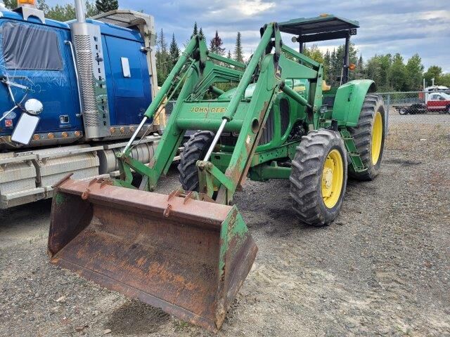 2005 John Deere 6715 FWD tractor. 2942 meter hours. Complete engine overhaul and new radiator about 600 hours ago. JD-740 front end loader with 85