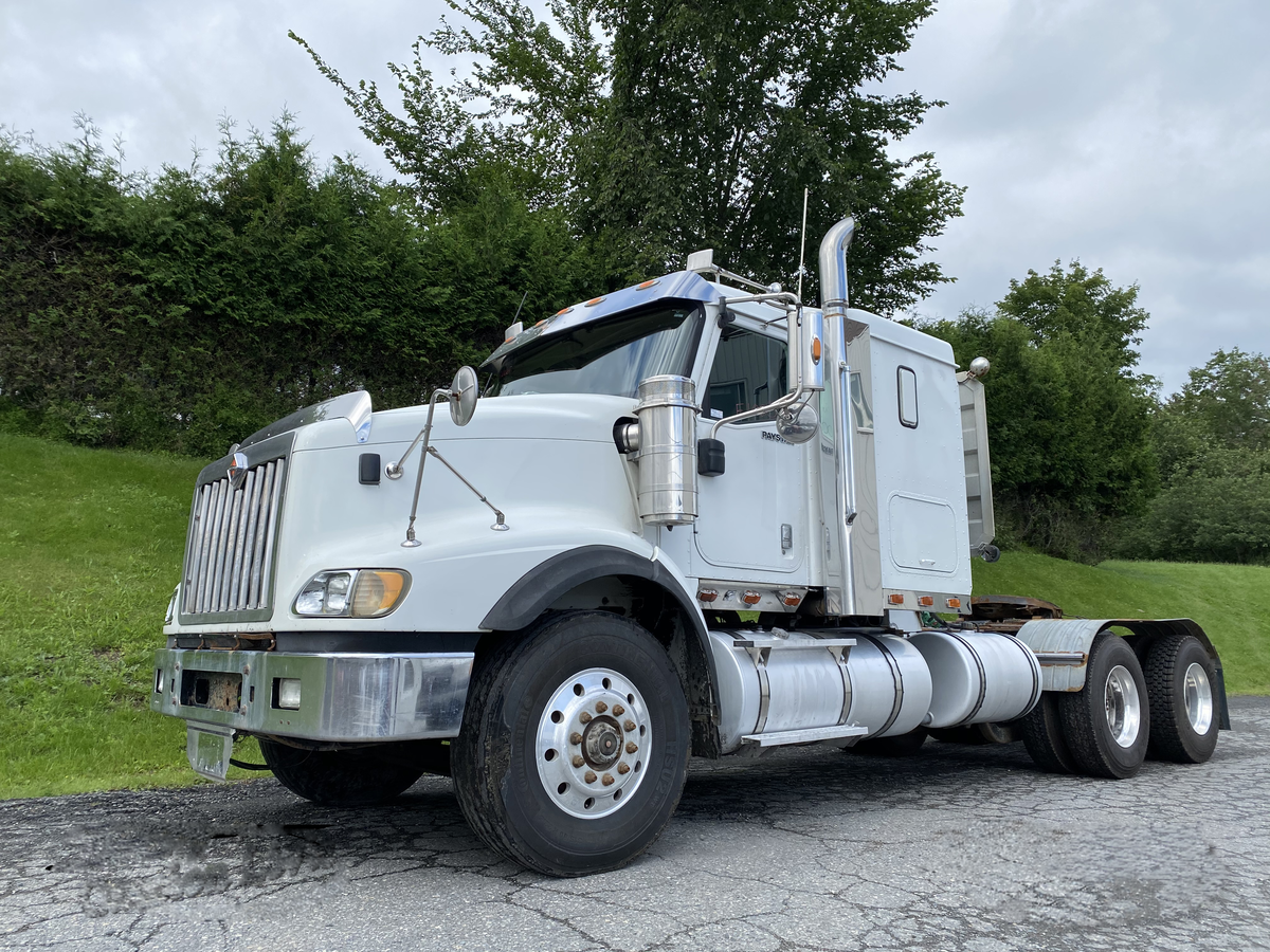 <p>--> Engine redone by Cummins for $20,000 <br /> --> 6 piston holes with sleeve and new head <br /> <br /> SPECIFICATIONS - TRUCKS:<br /> <br /> # STOCK: F1008<br /> YEAR: 2009<br /> BRAND: International<br /> MODEL: 5900i Paystar<br /> EXTERIOR COLOUR: White<br /> INNER COLOUR: Beige<br /> MILEAGE: 666.471 km<br /> HOURS: 16,851 HOURS<br /> ENGINE: Cummins ISX <br /> POWER: 500 hp<br /> COUPLE: 1850<br /> JACOB BRAKES: Yes<br /> BRAKES: AIR, DRUM<br /> FRONT WHEELS: 22.5 X 8.25<br /> REAR WHEELS: 22.5 X 8.25<br /> FRONT TIRES: 11R22.5<br /> REAR TIRES: 11R22.5<br /> TRANSMISSION: Eaton 18-speed RTLO18918B<br /> FRONT AXLE: 16,000 lbs<br /> REAR AXLE: 46,000 lbs<br /> SUSPENSION: Neway, 52,000 lbs<br /> TRACTION: Full Lock<br /> DIFFERENTIAL: Rockwell, RT46164<br /> RATIO: 3.91<br /> CHASSIS: Single<br /> AXLE SPACING: 62 inches<br /> WHEELBASE: 230 inches<br /> AC: 108 inches<br /> PNVB: 62,000 lbs<br /> EXHAUST: Double<br /> FILTERS: External<br /> BUNK: Yes, 42 inches<br /> CABIN: Sleeper<br /> SAAQ: Not Valid<br /> PRICE ON REQUEST ONLY<br /> <br /> GARAGE HLS BEGIN<br /> 8615 127E STREET EAST,<br /> SAINT-GEORGES, QC G5Y 5B9<br /> PIERRE FORTIN, VENDOR 418-209-3652<br /> IF BUSY MICHAËL BÉGIN, SELLER 418-225-6990</p>